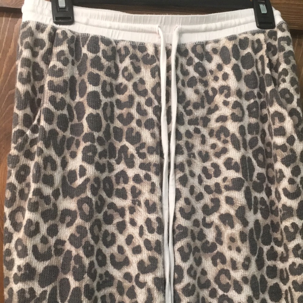 Leopard joggers - Picture 2 of 4